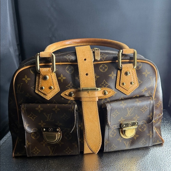 Louis Vuitton Handbags - Louis Vuitton vintage Manhattan Monogram. pre-loved please refer to photos.